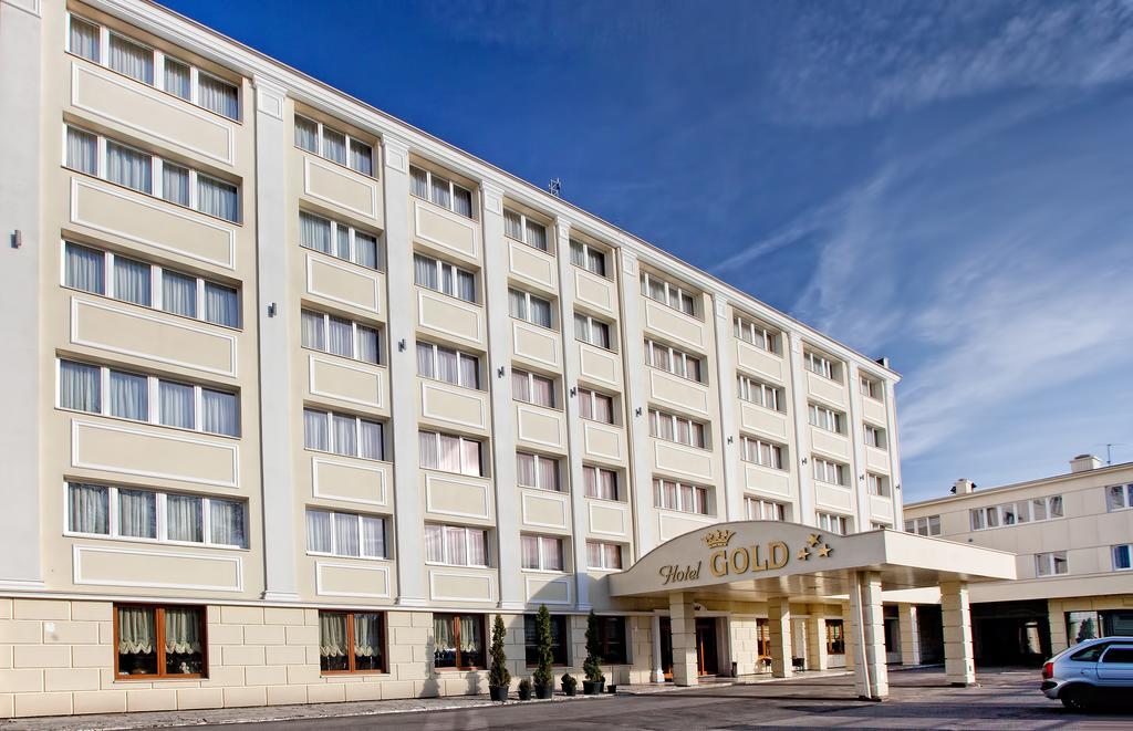 Hotel Gold デンビツア エクステリア 写真